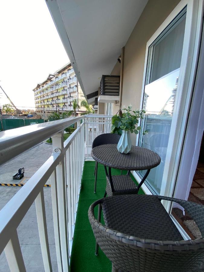 Апартаменти Amani 133,3 Minutes To Airport,With Gym & Pool,Fast Wi-Fi, Free Netflix Мактан Екстер'єр фото