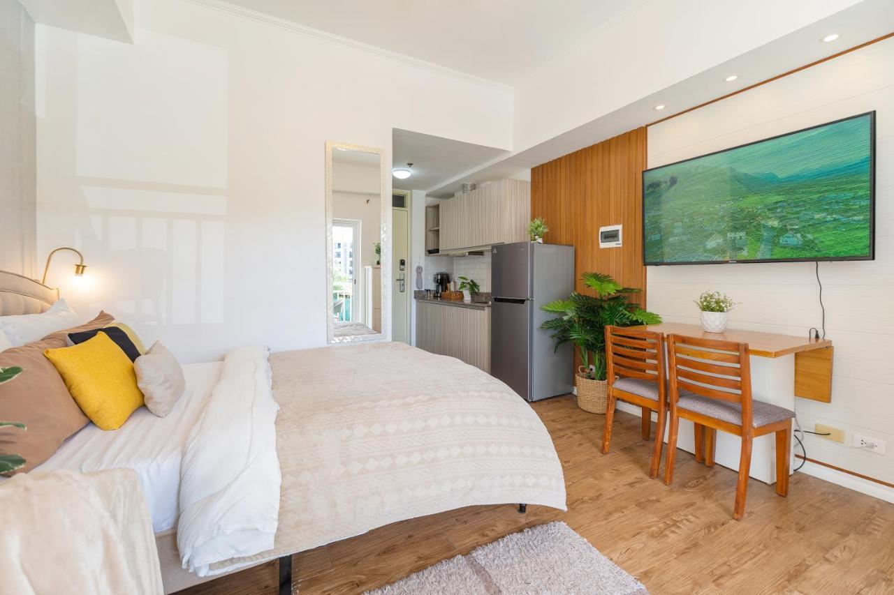 Апартаменти Amani 133,3 Minutes To Airport,With Gym & Pool,Fast Wi-Fi, Free Netflix Мактан Екстер'єр фото