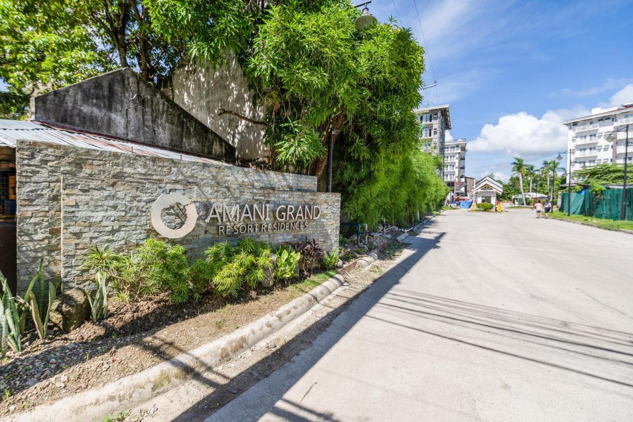 Апартаменти Amani 133,3 Minutes To Airport,With Gym & Pool,Fast Wi-Fi, Free Netflix Мактан Екстер'єр фото