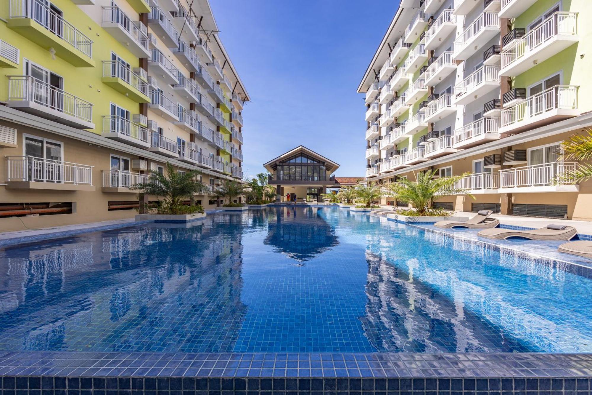 Апартаменти Amani 133,3 Minutes To Airport,With Gym & Pool,Fast Wi-Fi, Free Netflix Мактан Екстер'єр фото