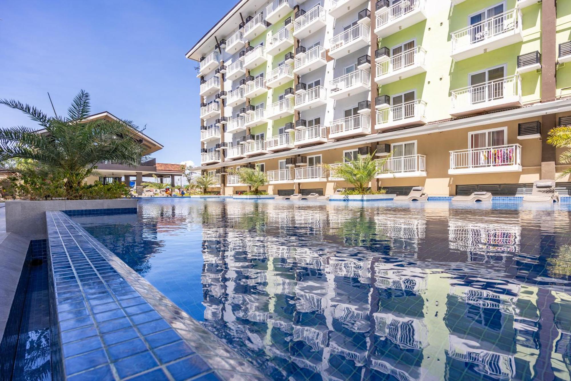Апартаменти Amani 133,3 Minutes To Airport,With Gym & Pool,Fast Wi-Fi, Free Netflix Мактан Екстер'єр фото
